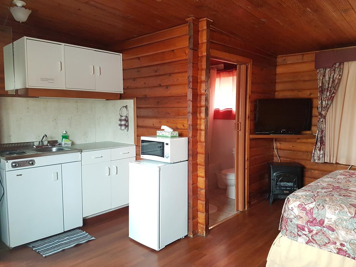 Flamingo Motel Кранбрук Экстерьер фото